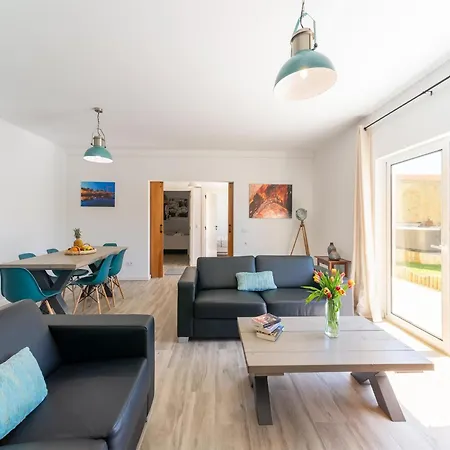 Rural With Pool Holiday home Lagares (Leiria)