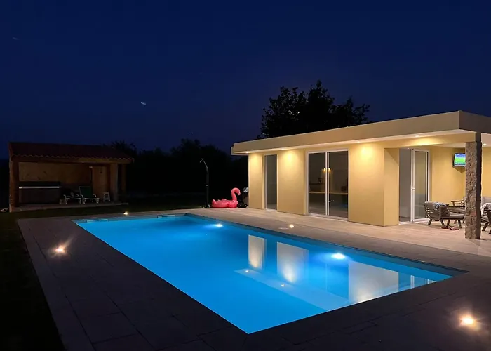 Rural With Pool Tatil Evi *