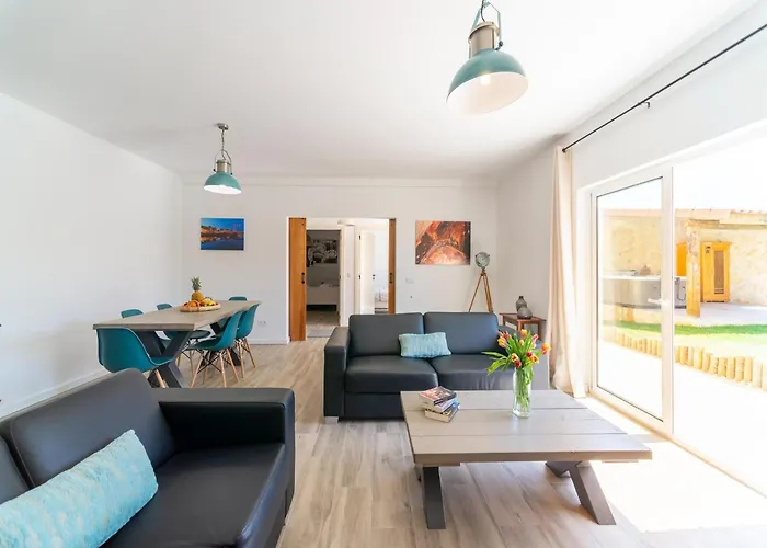 Rural With Pool Tatil Evi Lagares (Leiria)